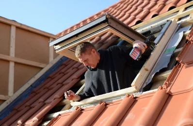 Pose de fenêtres de toit Velux à Lancé